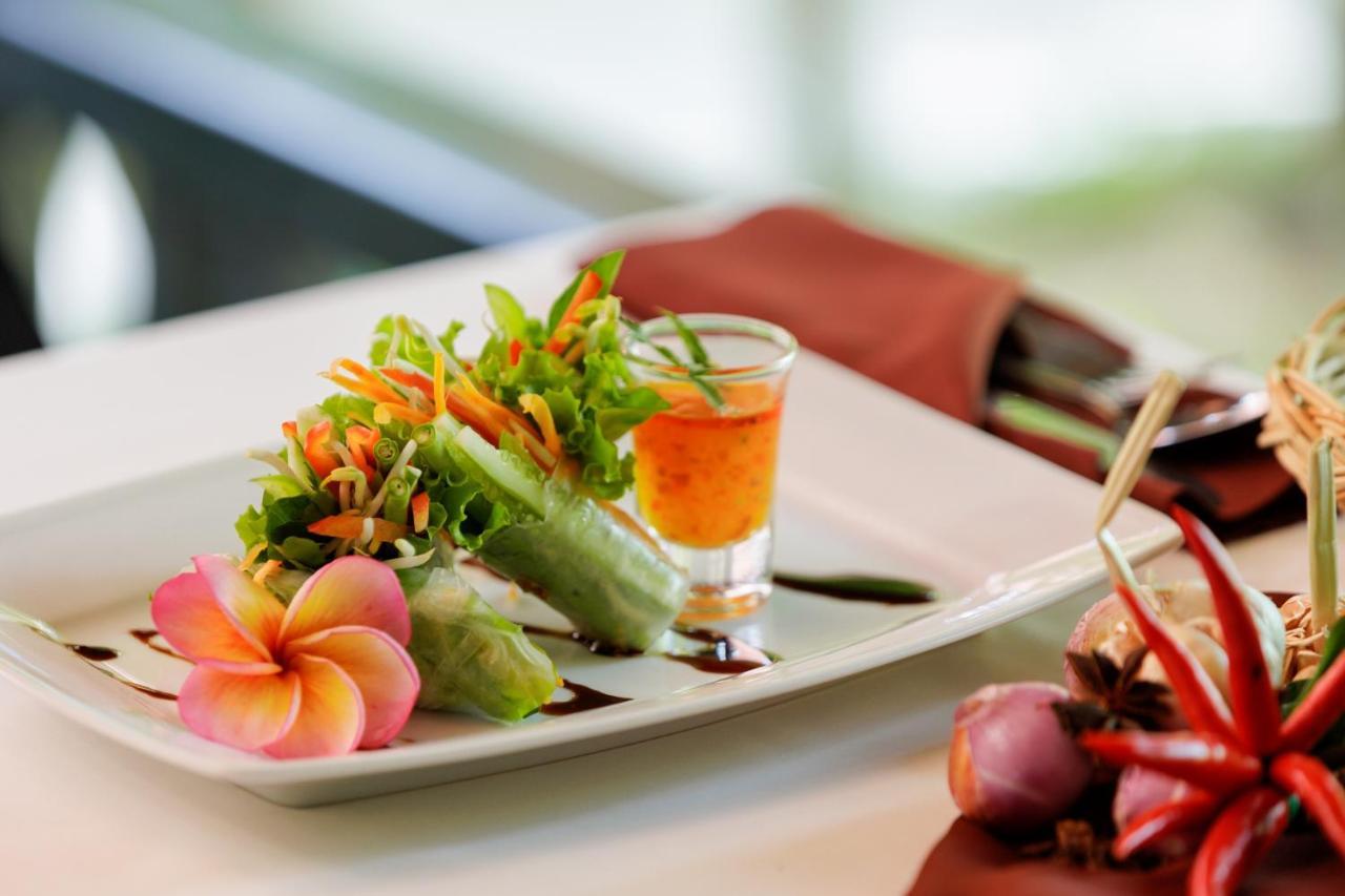 Hotel The Oasis Harbor Siem Reap Esterno foto