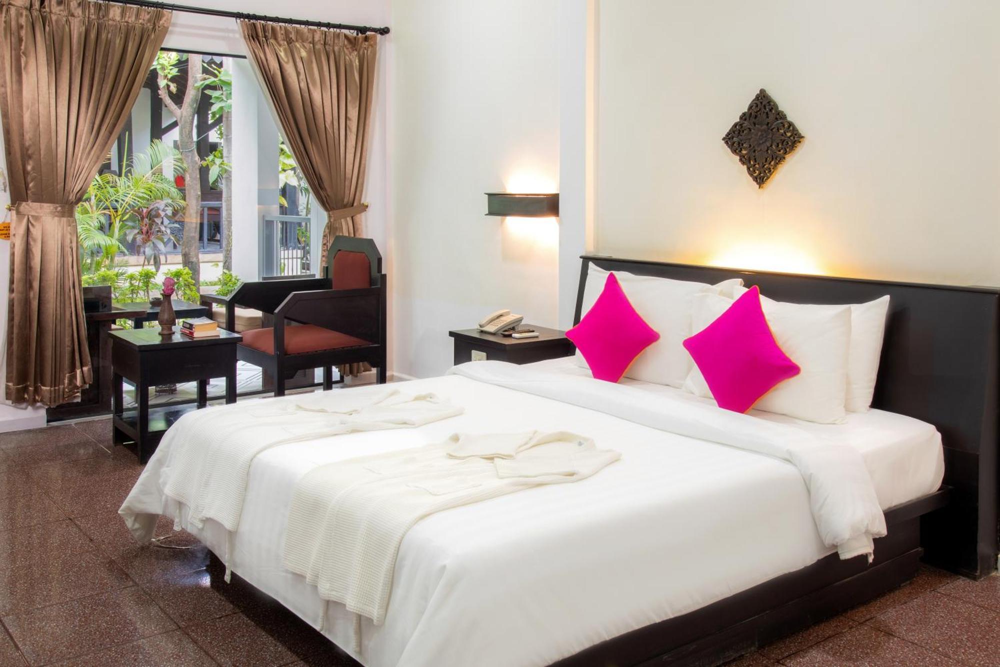 Hotel The Oasis Harbor Siem Reap Esterno foto