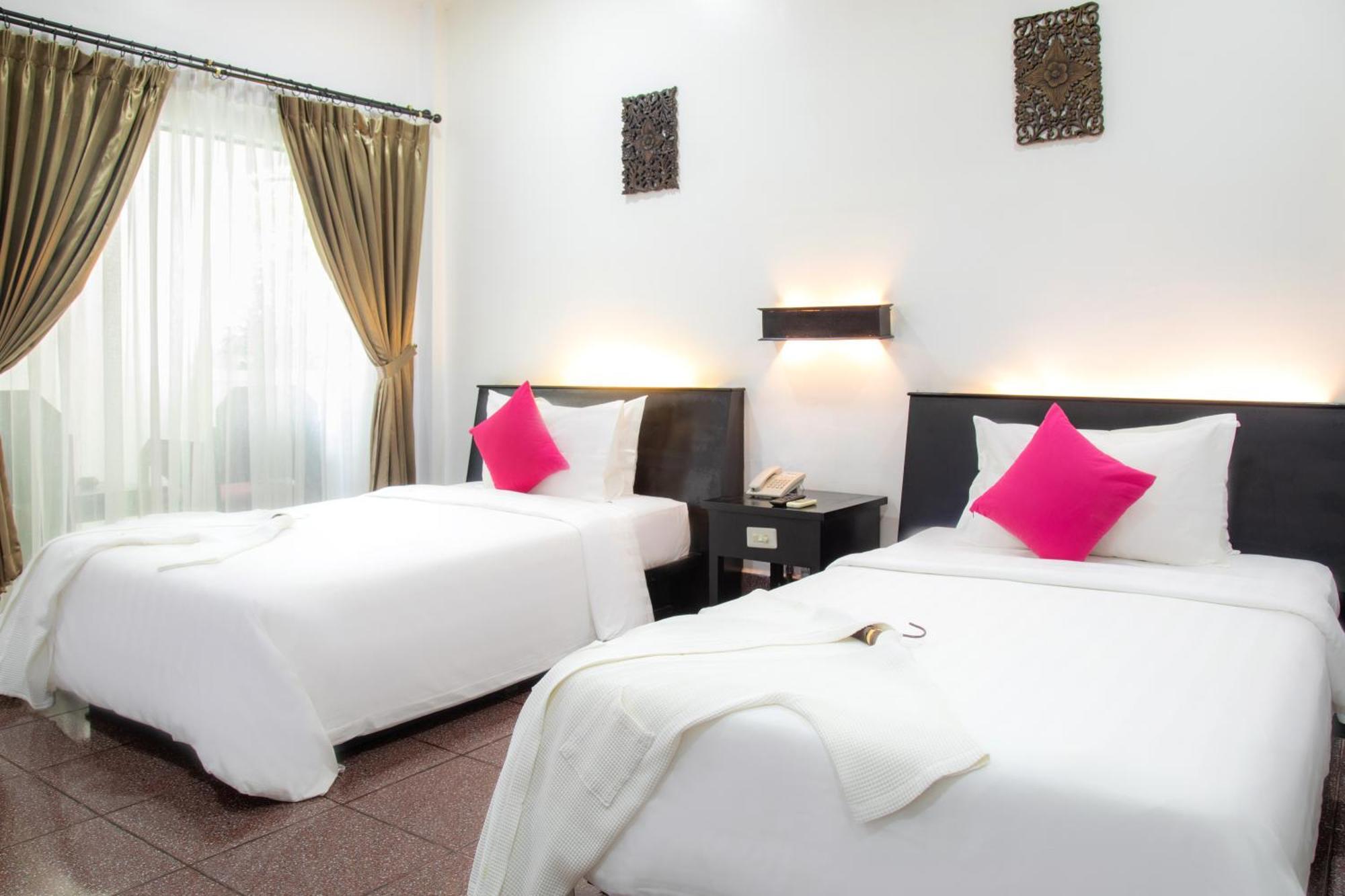 Hotel The Oasis Harbor Siem Reap Esterno foto